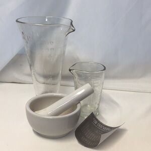 Ceramic Mortar & Pestle & Glass Measuring Beakers Vintage science collectible